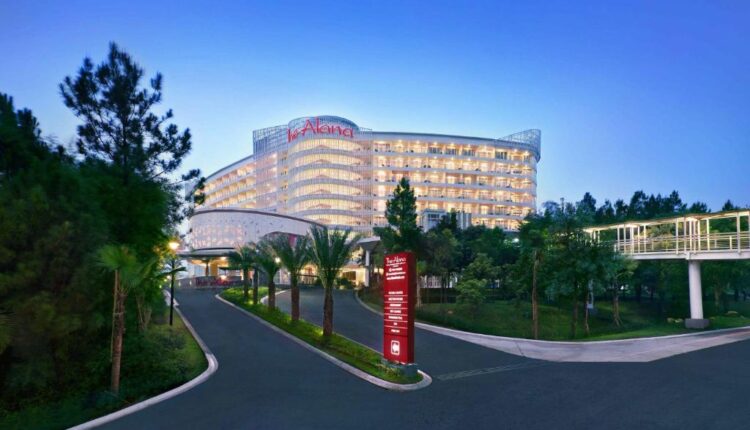 The Alana Hotel and Conference Sentul City by ASTON foto: booking.com