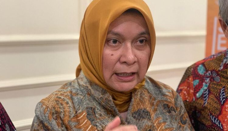 Pelaksana tugas Deputi Bidang Industri dan Investasi Kementerian Pariwisata, Rizki Handayani Mustafa, saat ditemui wartawan usai agenda Sosialisasi Transformasi KBLI Pariwisata 2025 ke dalam Pelaksanaan Perizinan Berusaha Berbasis Risiko yang Terintegrasi melalui Sistem OSS di Hotel Sahid, Jakarta, Rabu (8/7/2026).(Kompas.com/Krisda Tiofani)